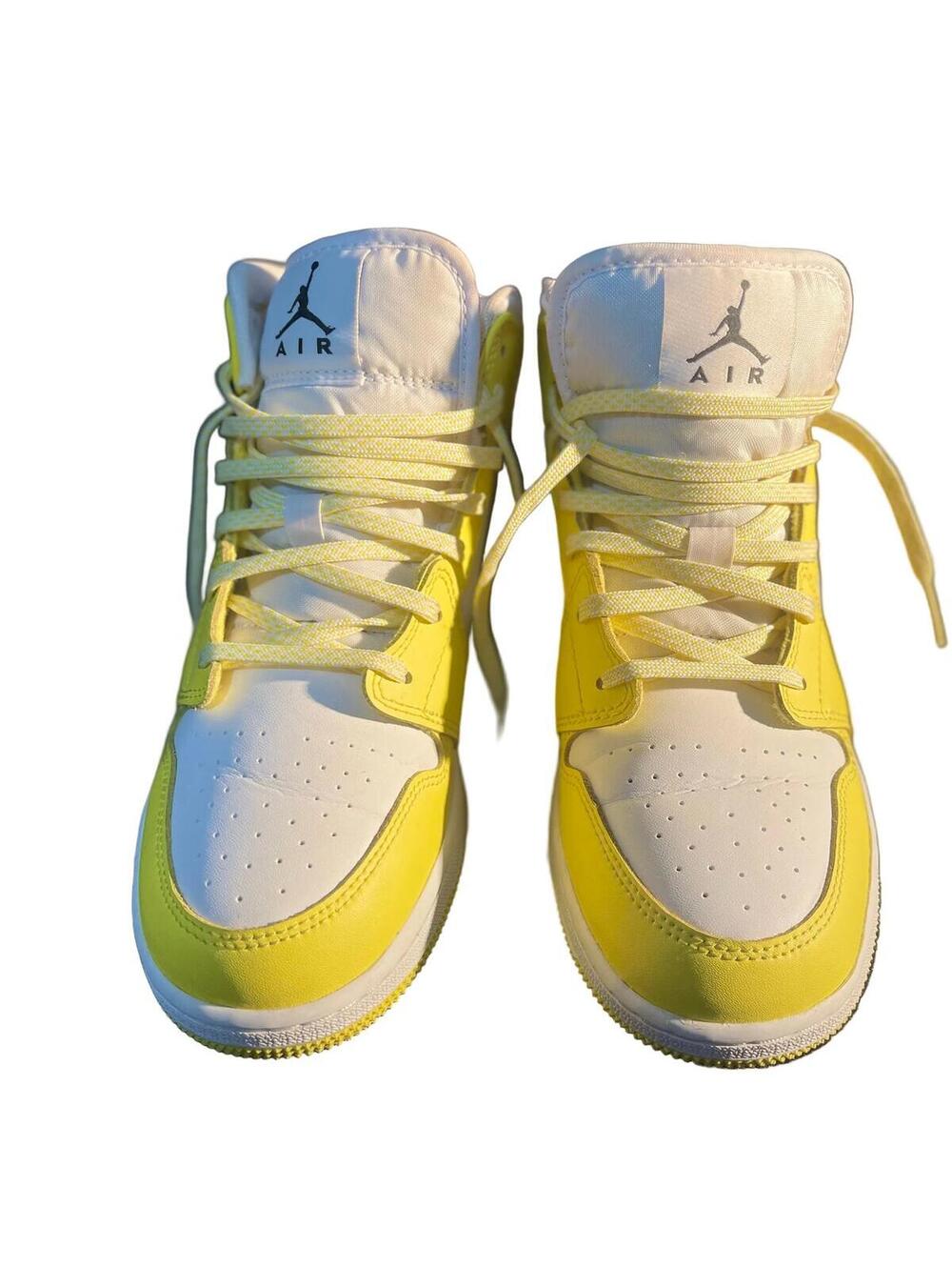 Preloved Nike Air Jordan 1 Mid SE Yellow Flower – Youth Size 5.5Y